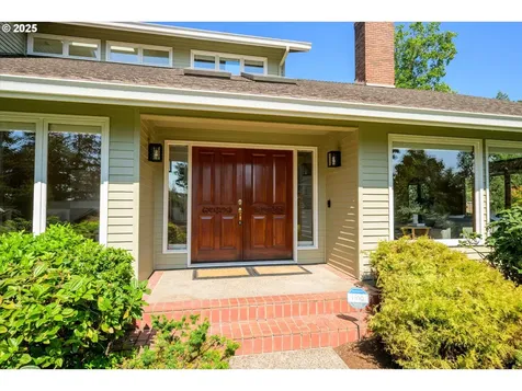 5159 Solar Heights Drive Eugene OR 97405