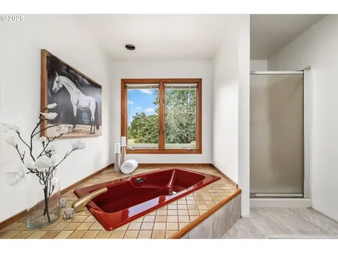 5159 Solar Heights Drive Eugene OR 97405