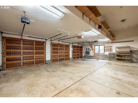 5159 Solar Heights Drive Eugene OR 97405