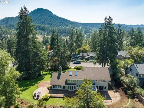 5159 Solar Heights Drive Eugene OR 97405
