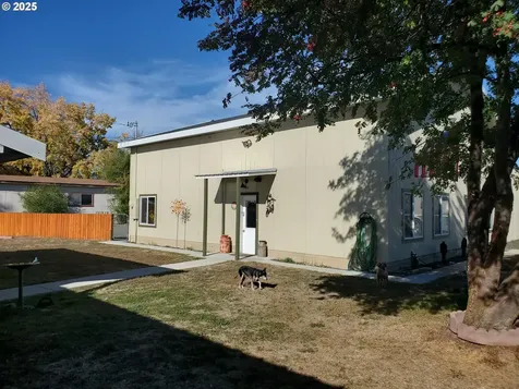 1911 15th Street Baker City OR 97814