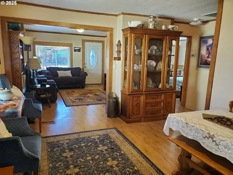 1911 15th Street Baker City OR 97814