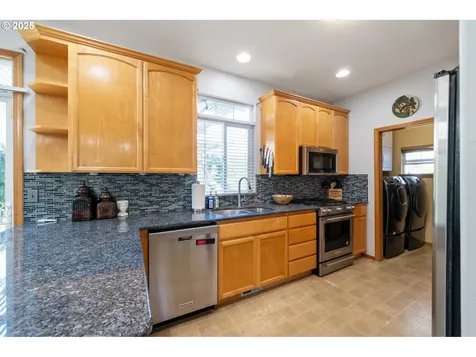 3212 SE 194th Court Camas WA 98607