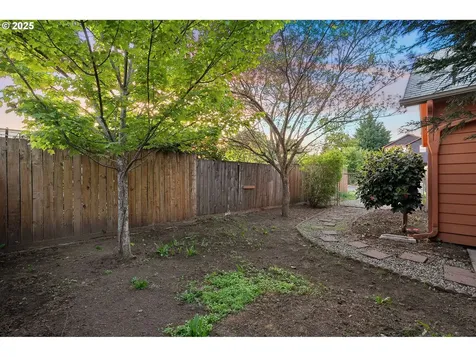15614 SE Caruthers Court Portland OR 97233