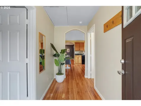 15614 SE Caruthers Court Portland OR 97233