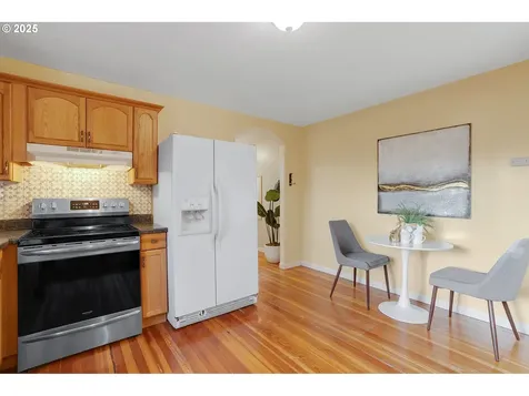 15614 SE Caruthers Court Portland OR 97233