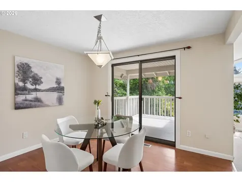 19142 Suncrest Drive West Linn OR 97068