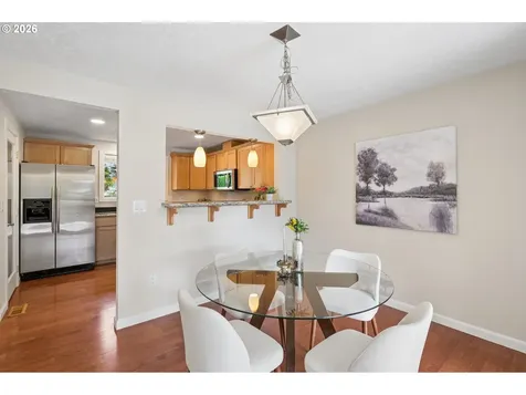 19142 Suncrest Drive West Linn OR 97068