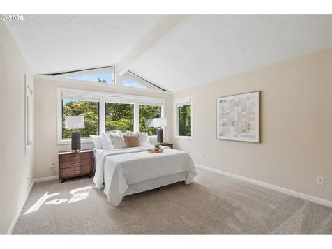 19142 Suncrest Drive West Linn OR 97068