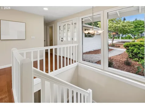 19142 Suncrest Drive West Linn OR 97068
