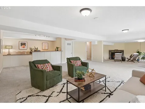 19142 Suncrest Drive West Linn OR 97068
