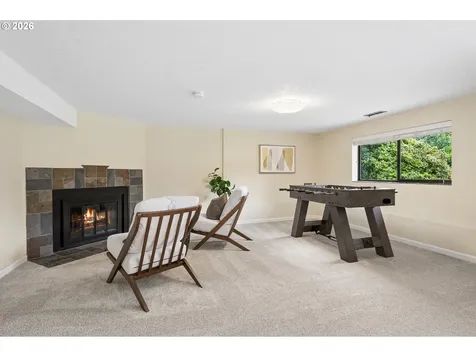 19142 Suncrest Drive West Linn OR 97068