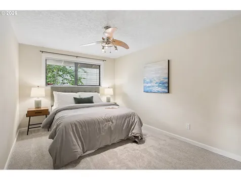 19142 Suncrest Drive West Linn OR 97068