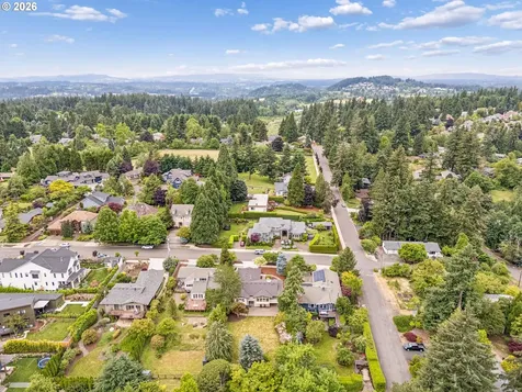 19142 Suncrest Drive West Linn OR 97068