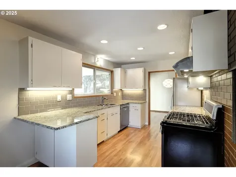 776 NE Delsey Road Hillsboro OR 97124