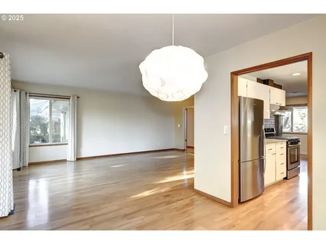 776 NE Delsey Road Hillsboro OR 97124