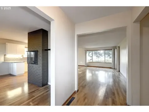 776 NE Delsey Road Hillsboro OR 97124