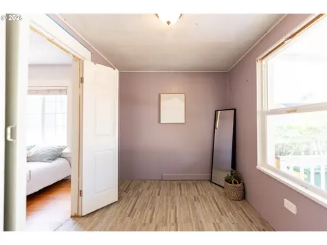 125 NE 80th Avenue Portland OR 97213
