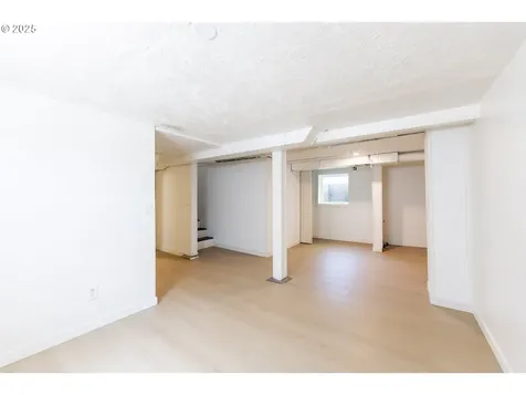 125 NE 80th Avenue Portland OR 97213