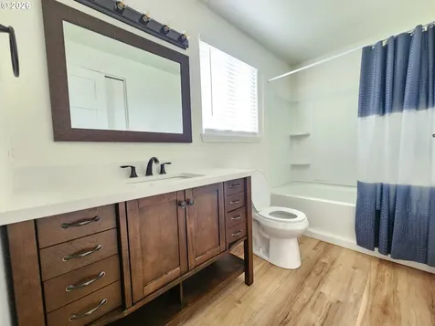 13205 NE 76th Way Vancouver WA 98682