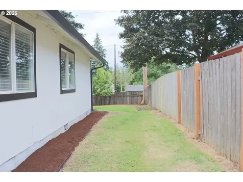 13205 NE 76th Way Vancouver WA 98682