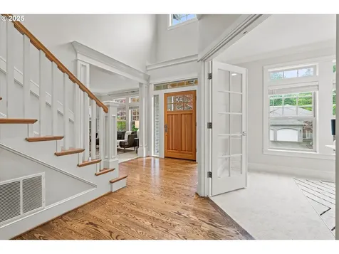 1206 NW Mayfield Road Portland OR 97229