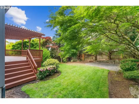 1206 NW Mayfield Road Portland OR 97229