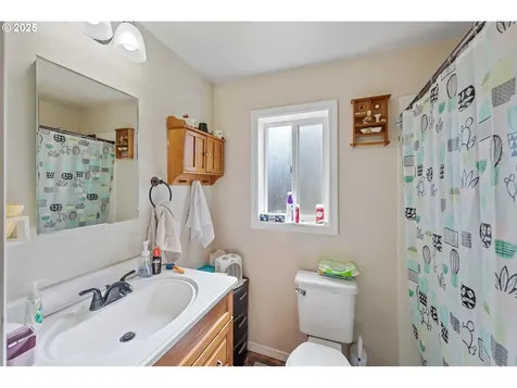 2145 25th Street Coos Bay OR 97420
