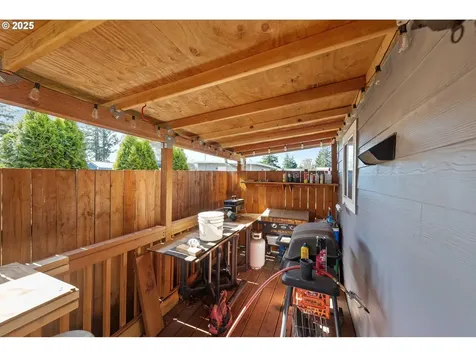 2145 25th Street Coos Bay OR 97420