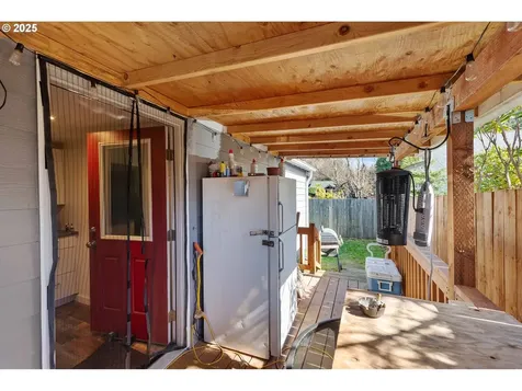 2145 25th Street Coos Bay OR 97420