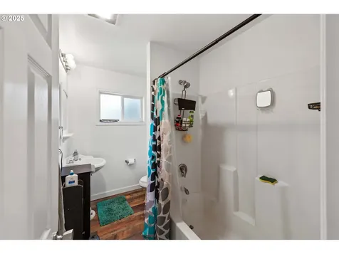 2145 25th Street Coos Bay OR 97420