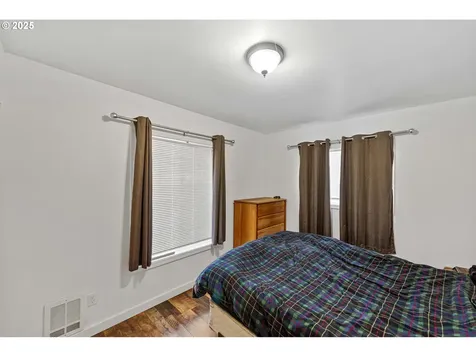 2145 25th Street Coos Bay OR 97420