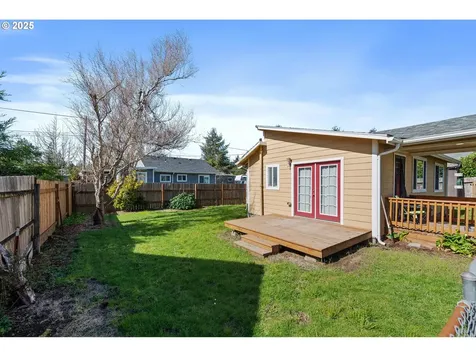 2145 25th Street Coos Bay OR 97420