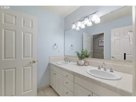 28043 SW Willow Creek Drive Wilsonville OR 97070