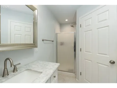 270 Sabrina Lane Winston OR 97496