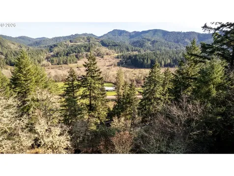 270 Sabrina Lane Winston OR 97496