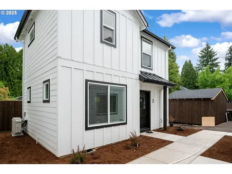 4103 SE Olsen Street Milwaukie OR 97222