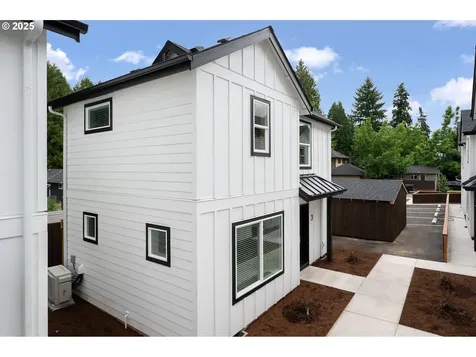 4103 SE Olsen Street Milwaukie OR 97222