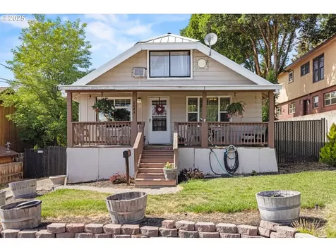 2043 Melrose Street Klamath Falls OR 97601