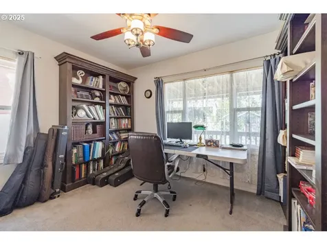 2043 Melrose Street Klamath Falls OR 97601