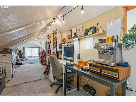 2043 Melrose Street Klamath Falls OR 97601