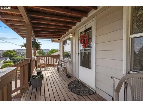 2043 Melrose Street Klamath Falls OR 97601
