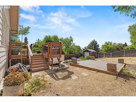 2043 Melrose Street Klamath Falls OR 97601