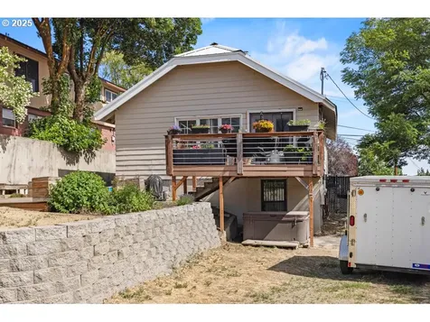 2043 Melrose Street Klamath Falls OR 97601