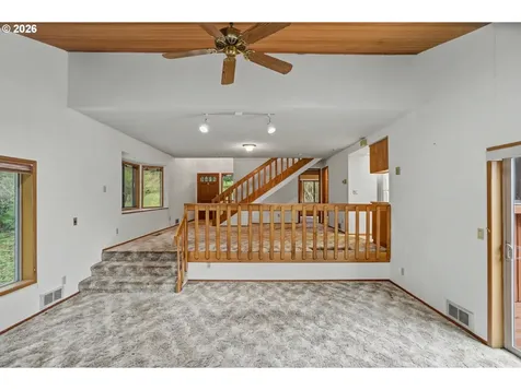 6683 Indian Springs Road NE Scotts Mills OR 97375