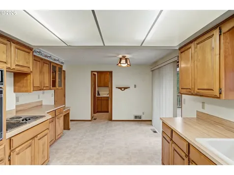 6683 Indian Springs Road NE Scotts Mills OR 97375