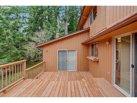 6683 Indian Springs Road NE Scotts Mills OR 97375