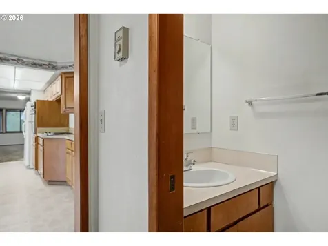 6683 Indian Springs Road NE Scotts Mills OR 97375