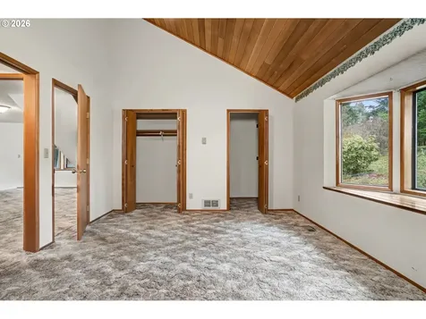 6683 Indian Springs Road NE Scotts Mills OR 97375