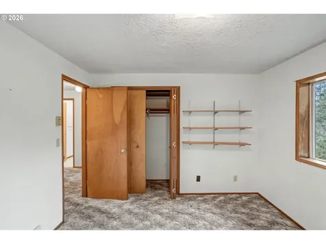6683 Indian Springs Road NE Scotts Mills OR 97375